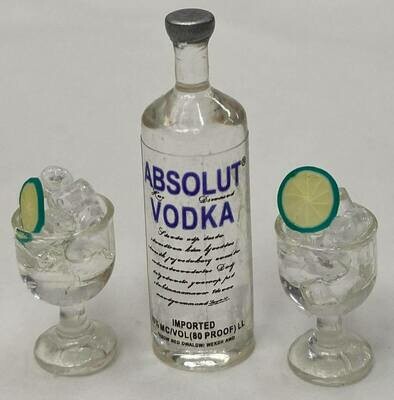 Absolut Vodka + 2 glasses