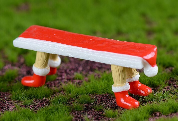 Santa Bench