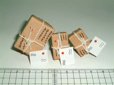 Parcel and letter set