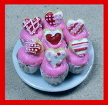 Cupcakes on Plate - Valentine