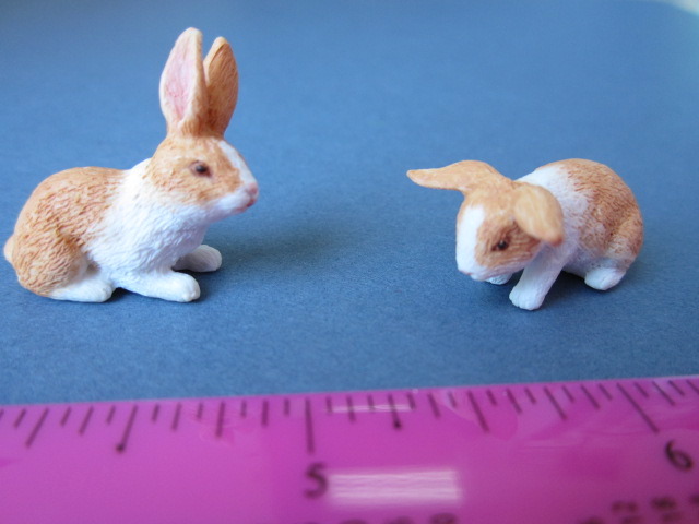 Mother Rabbit with Babies - Brown