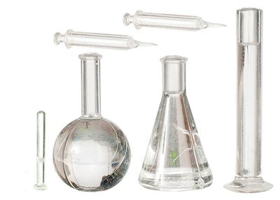 Plastic Beaker / Syringe Set