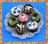 Cupcakes on Plate - Halloween 2