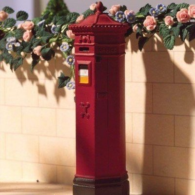 Victorian Pillar Post / Mail Box