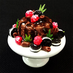 Cake on Pedestal - Style 2