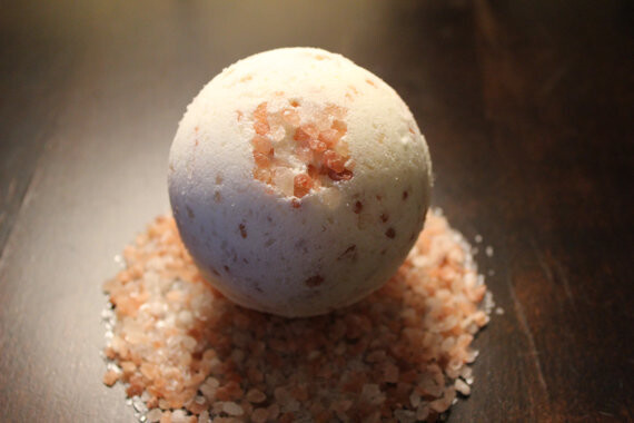 Organic Detox Bath Bomb Fizzie