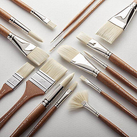 OIL AND ACRYLIC BRUSHES