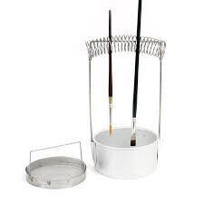 BRUSH WASHER AND BASINS