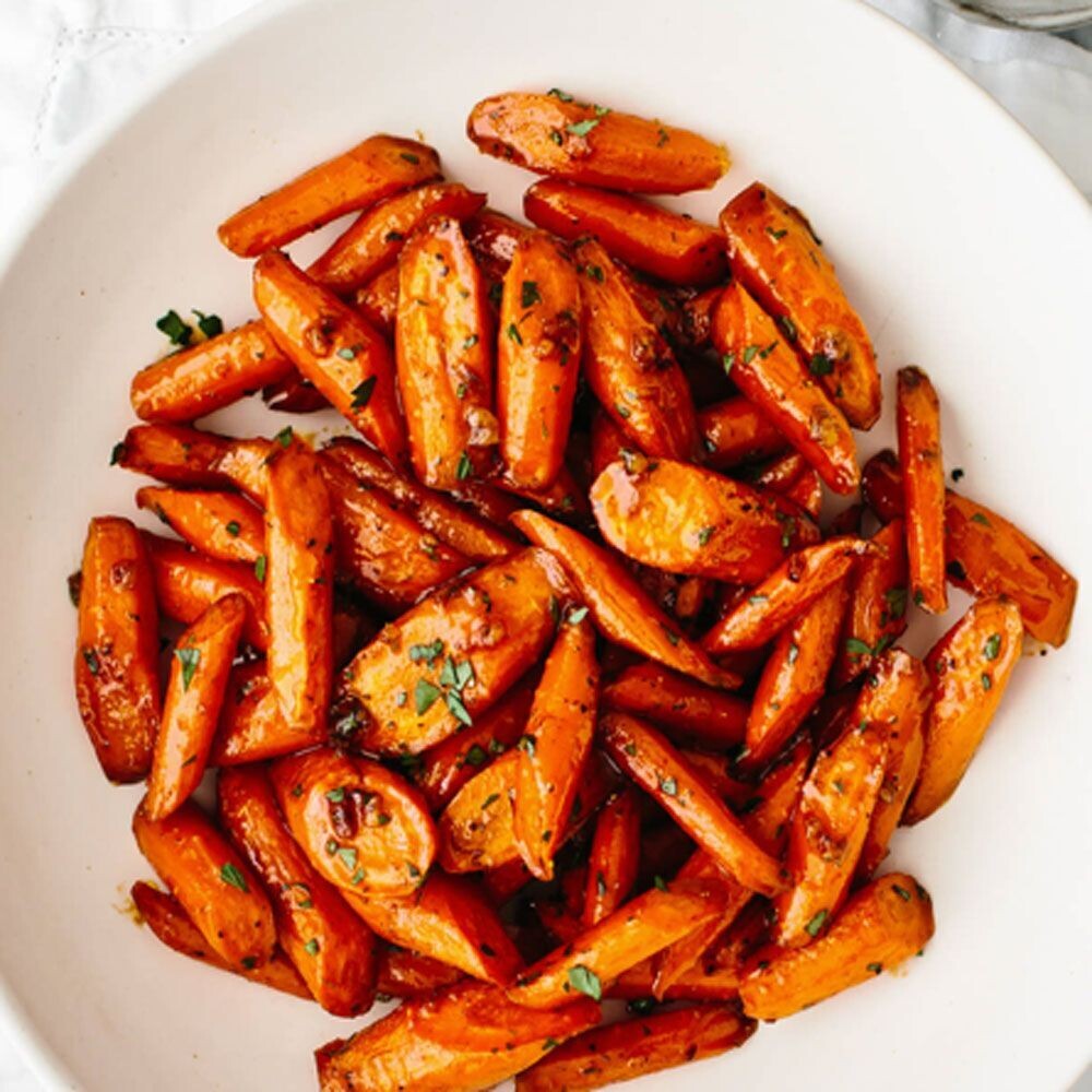 Honey, Garlic & Ginger Glazed Carrots