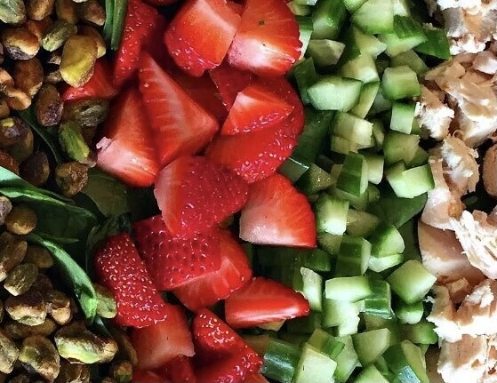 Strawberry Salad w/Grilled Chicken