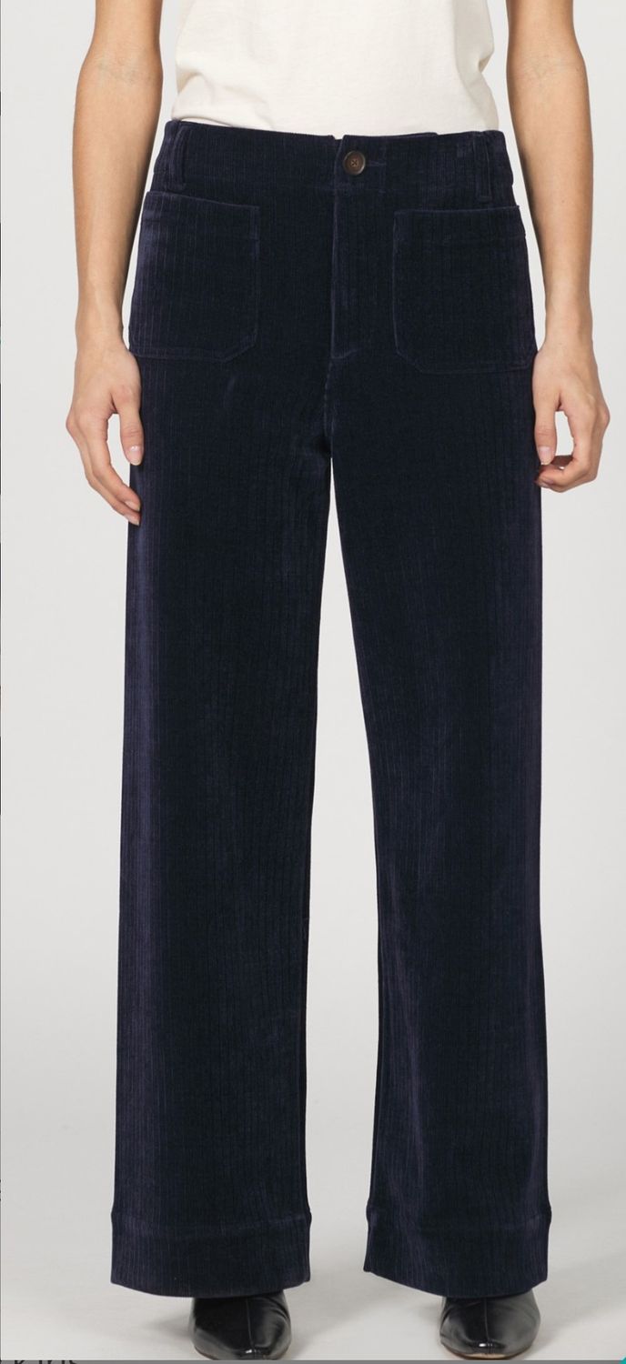 Dear John Audrey Pant