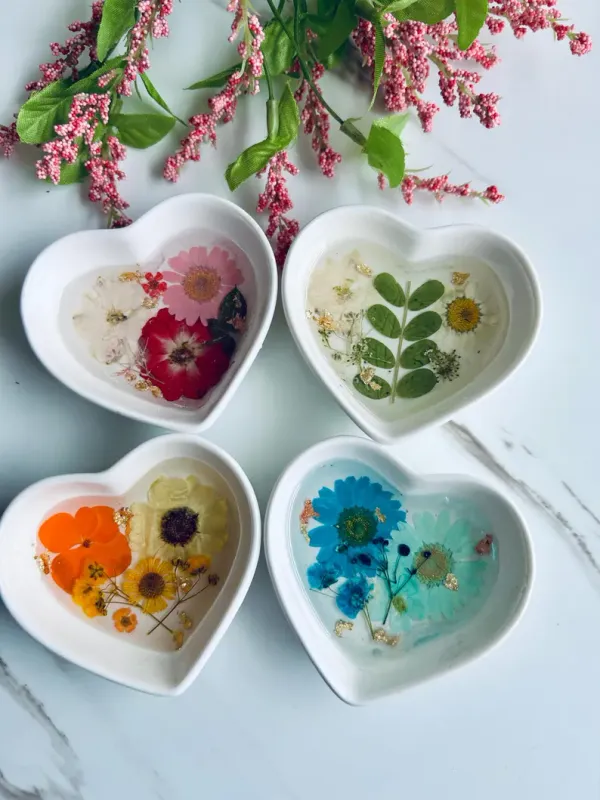 Botanical Bloom Bar: Trinket Tray Make and Take