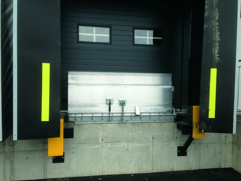 Pont aluminium articulé par vérins charge 5T