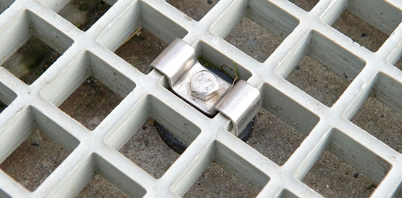 Cavalier 74 Caillebotis polyester maille 38/38