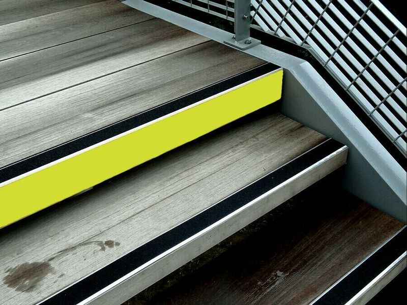 Plat aluminium laqué Contremarche ERP