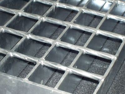 Caillebotis Electroforgé galvanisé 30x30 porteur 30x3