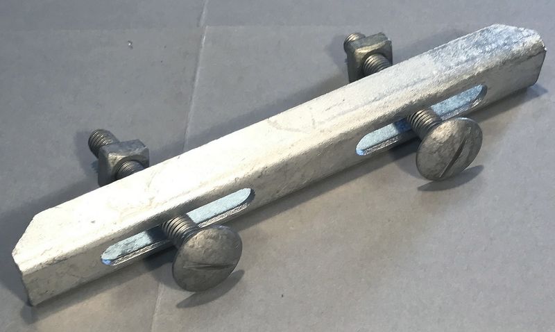 Attache double 20S-40 Caillebotis maille ≥10