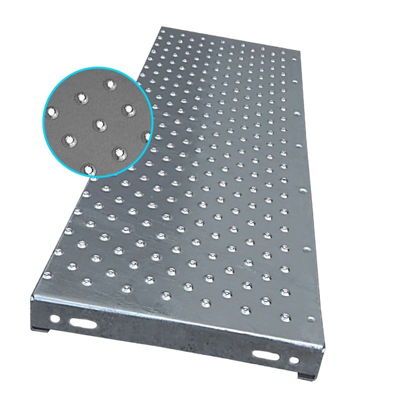 Marche tôle antidérapante perforés 240 acier galvanisé