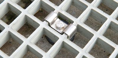 Cavalier 74 Caillebotis polyester maille 38/38 Cavalier 74 Caillebotis polyester maille 38/38