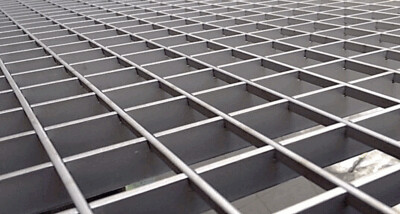 Caillebotis pressé Inox 304 maille 30x30 Caillebotis pressé Inox 304 maille 30x30