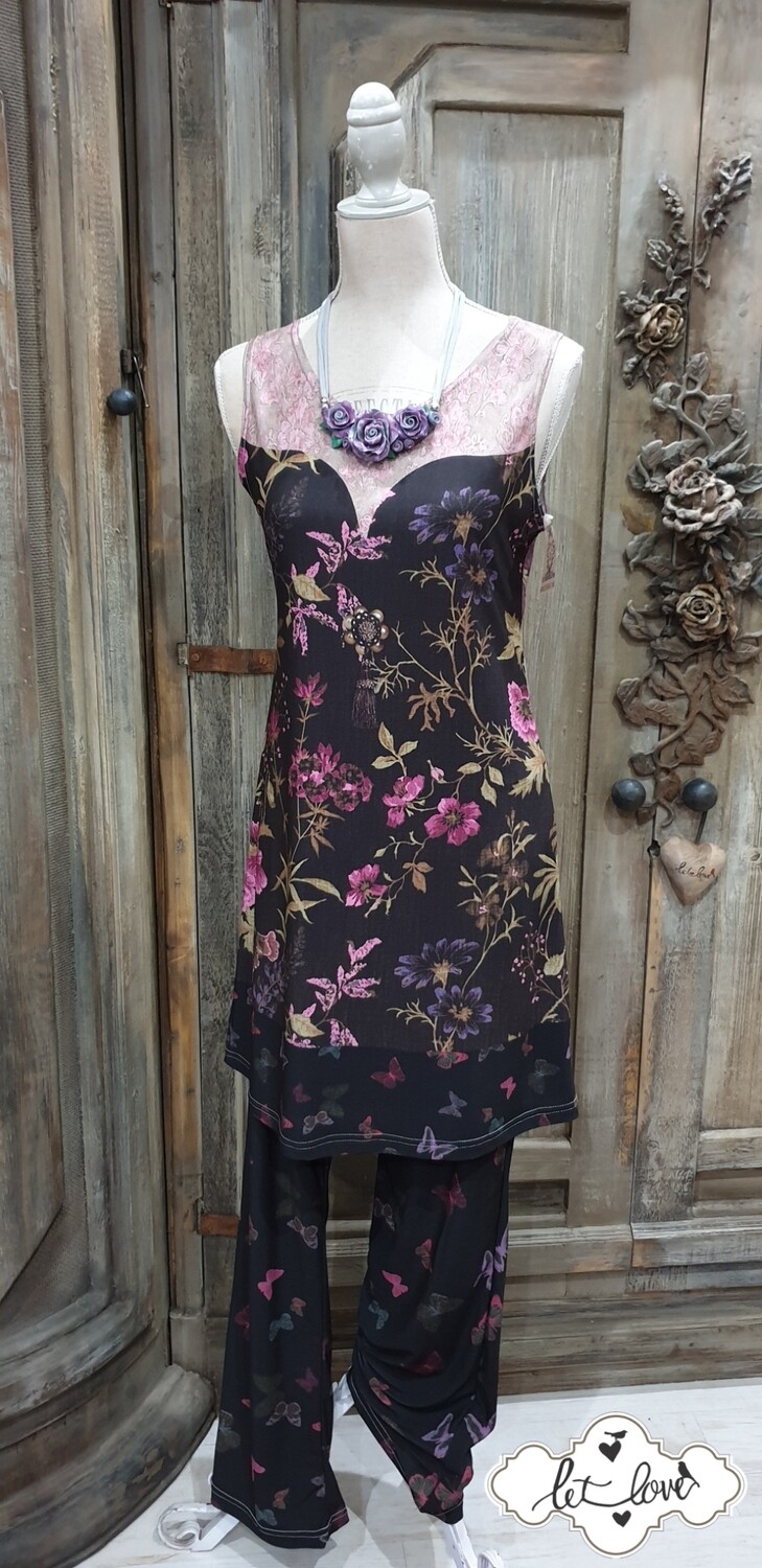 Sleeveless Dress
