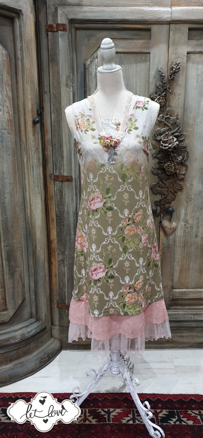 Sleeveless Dress