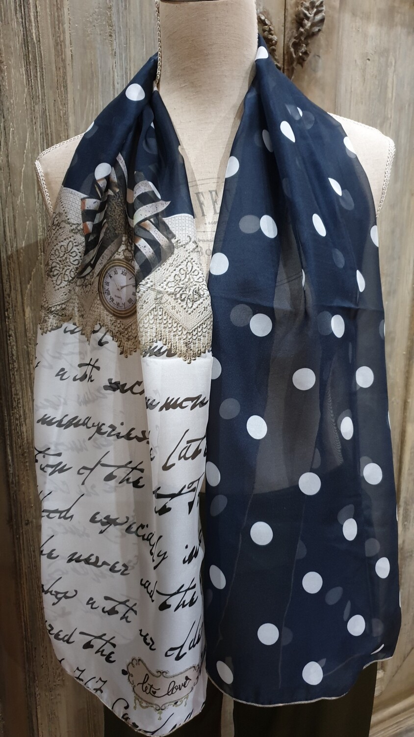 Scarf