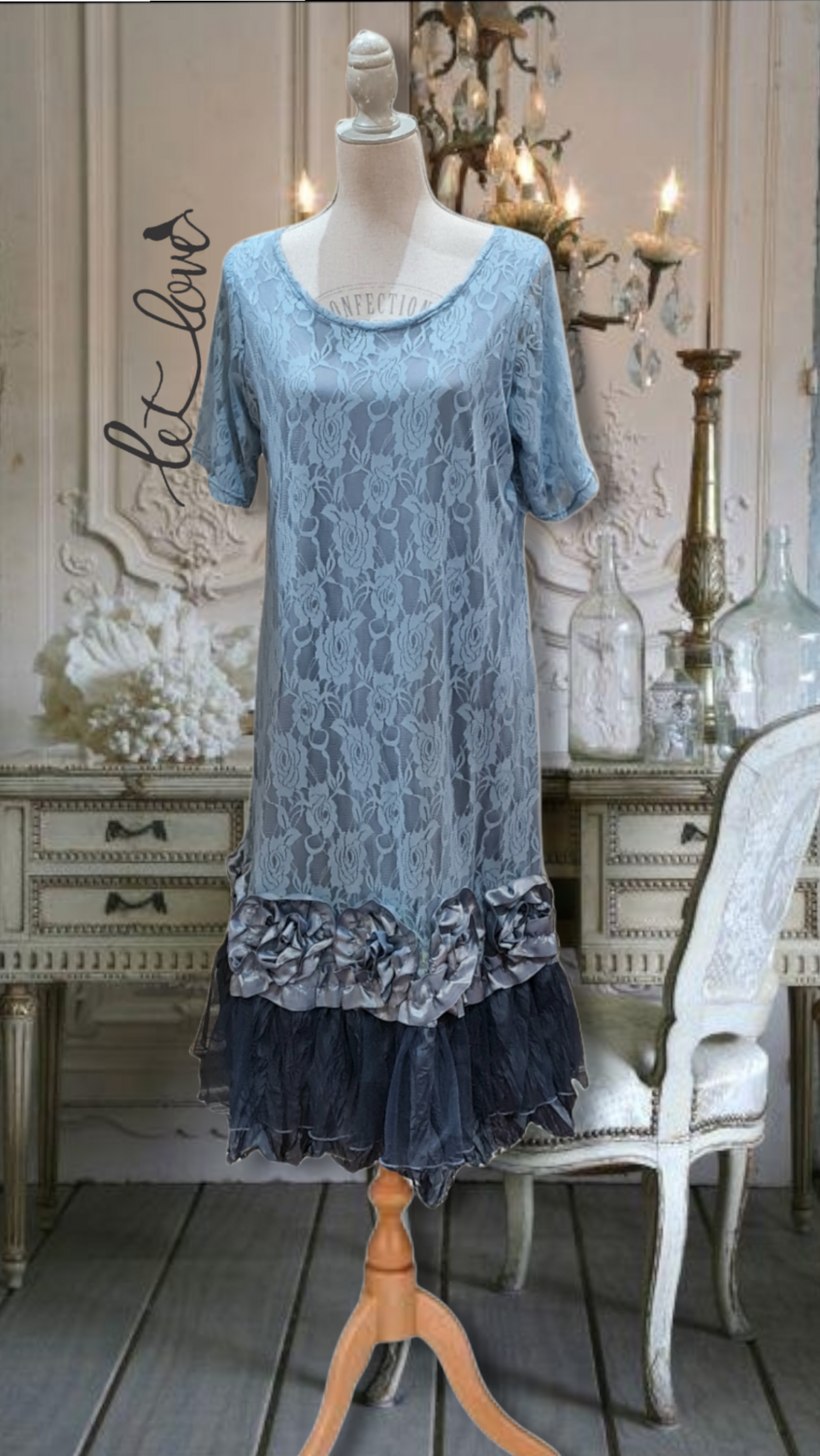 Vintage Lace Dress - Sleeves