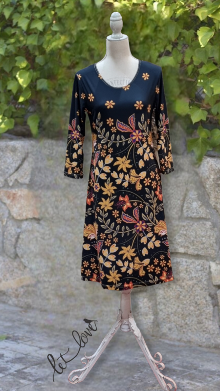 Dress Below the Knee, with Sleeves