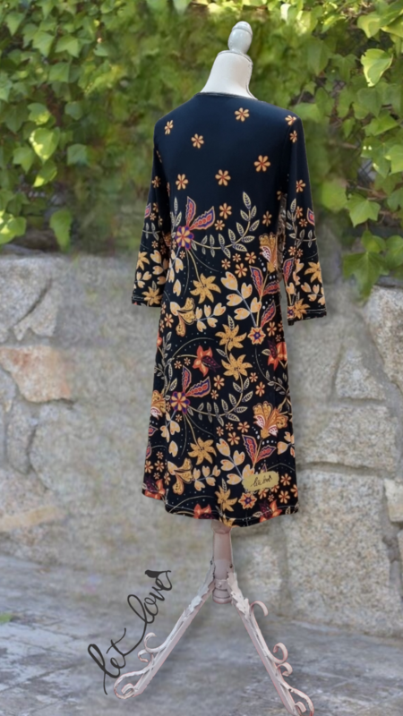 Dress Below the Knee, with Sleeves