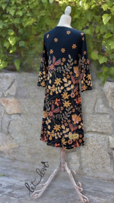 Dress Below the Knee, with Sleeves