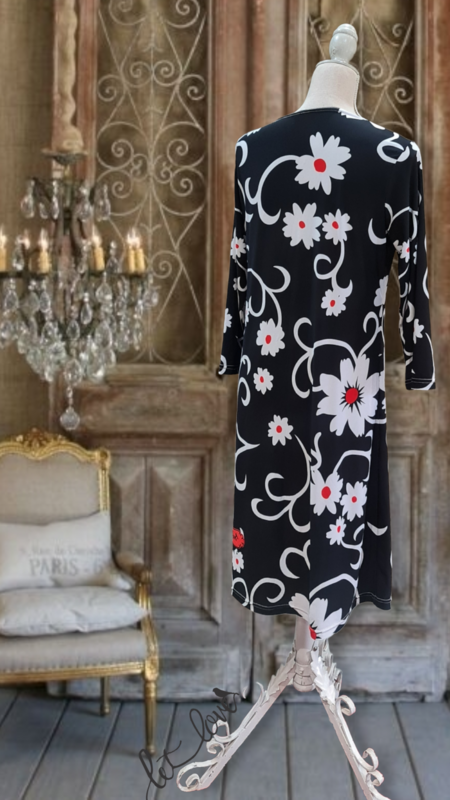Dress Below the Knee, with Sleeves