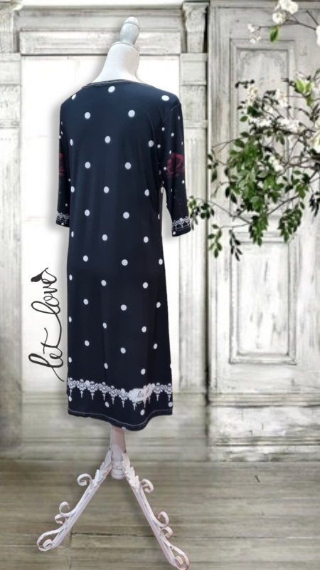 Dress Below the Knee, with Sleeves