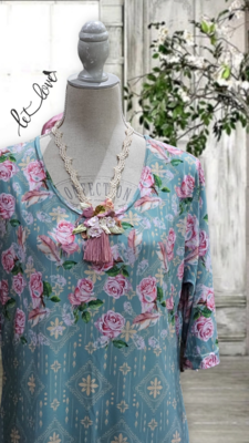 Dress Below the Knee, with Sleeves