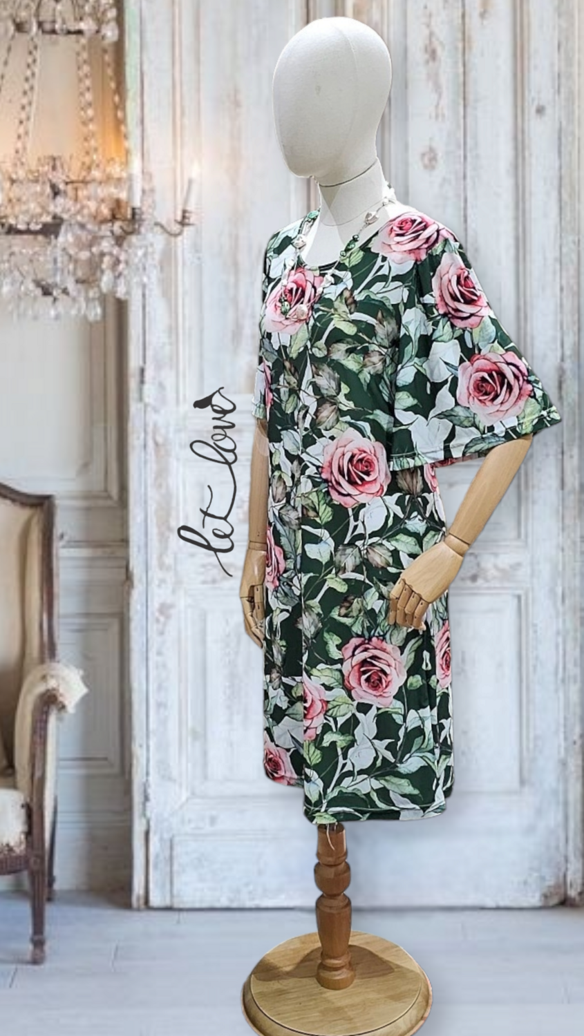 Dress Below the Knee, with Sleeves