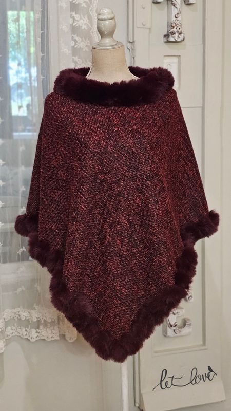 Poncho Knitted
