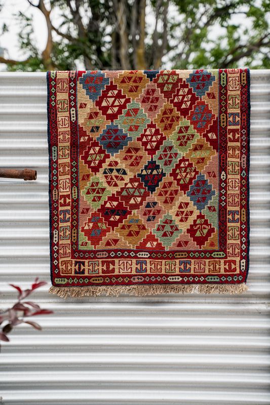 &quot;Rah Rah&quot; Kilim - Iran