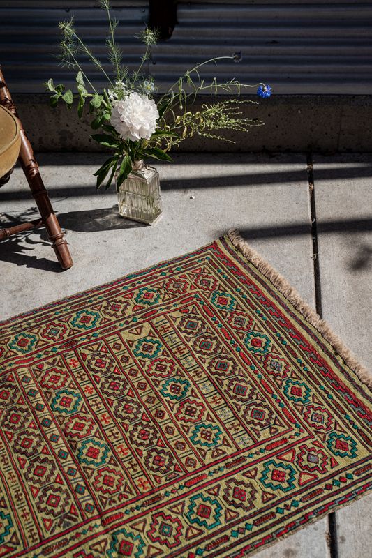 Green &amp; Red Kilim - Iran