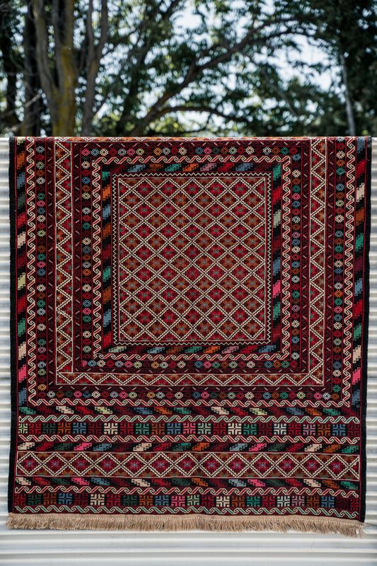 &quot;Maliki&quot; Sumak kilim