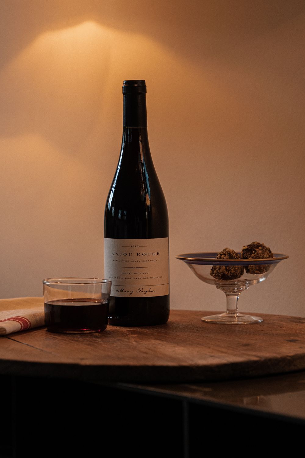 Mary Taylor Wines - Anjou Rouge Mary Taylor Wines - Anjou Rouge