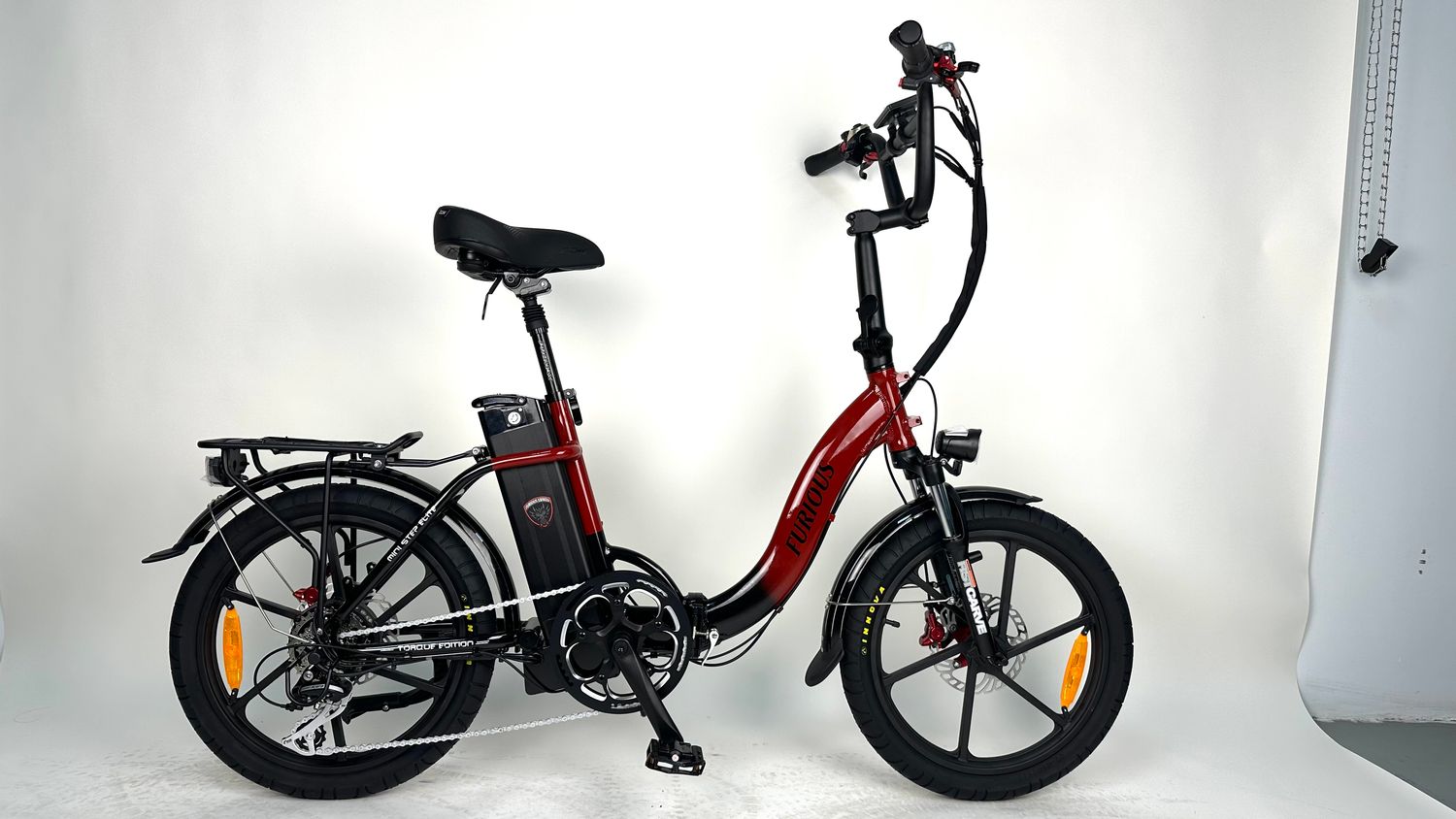 MINI Step Elite, Color: Crimson / Black