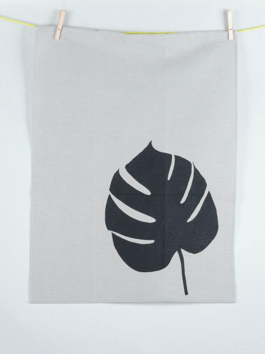Geschirrtuch Monstera grau mit schwarzem Druck