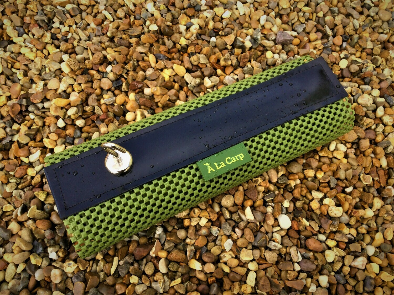Bivvy Top Work Mat and 1 Magnetic Hook