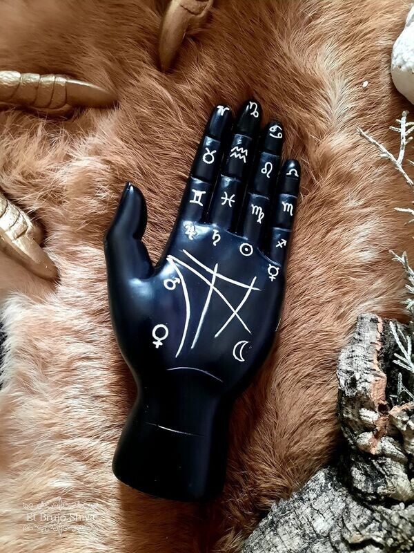 Mano Tarot