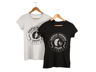 BRAIN BREAK VINYL tshirt for WOMEN