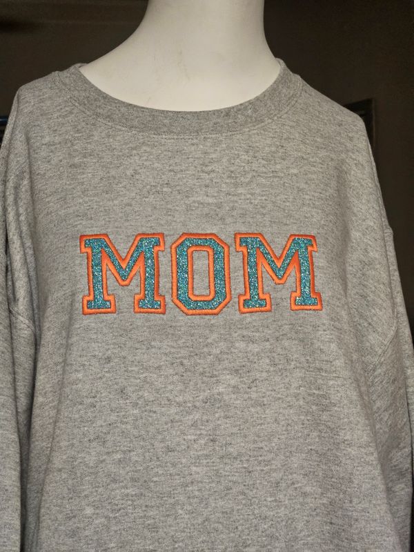 Gildan® - Heavy Blend™ Crewneck Sweatshirt(CAN BE CUSTOMIZED)
