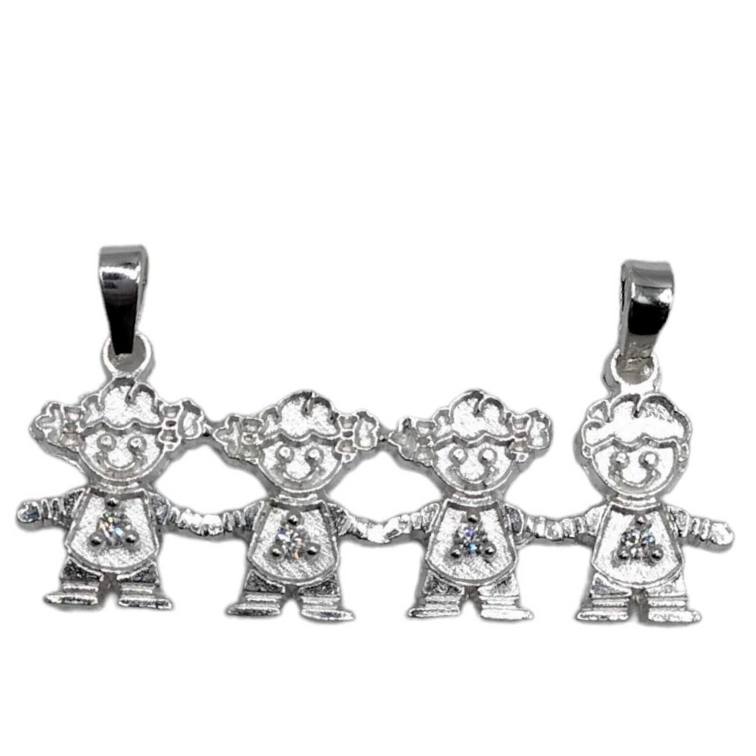 DIJE 3 NIÑAS 1 NIÑO 4.5 CM ANCHO PLATA .925