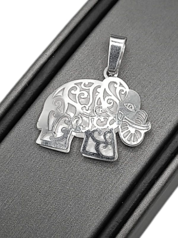 Dije laser Elefante calado. 2.5 cm. de largo PLATA .925