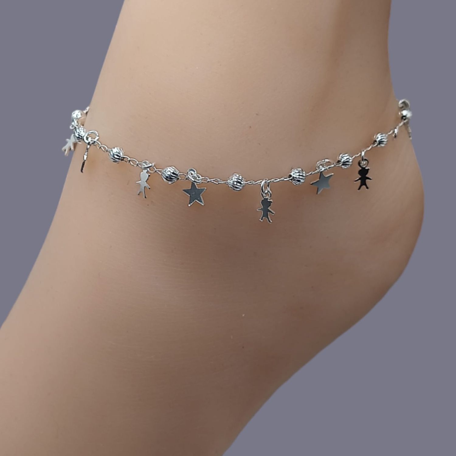 Tobillera estrellas y niños, 9.5&quot; de largo. PLATA .925