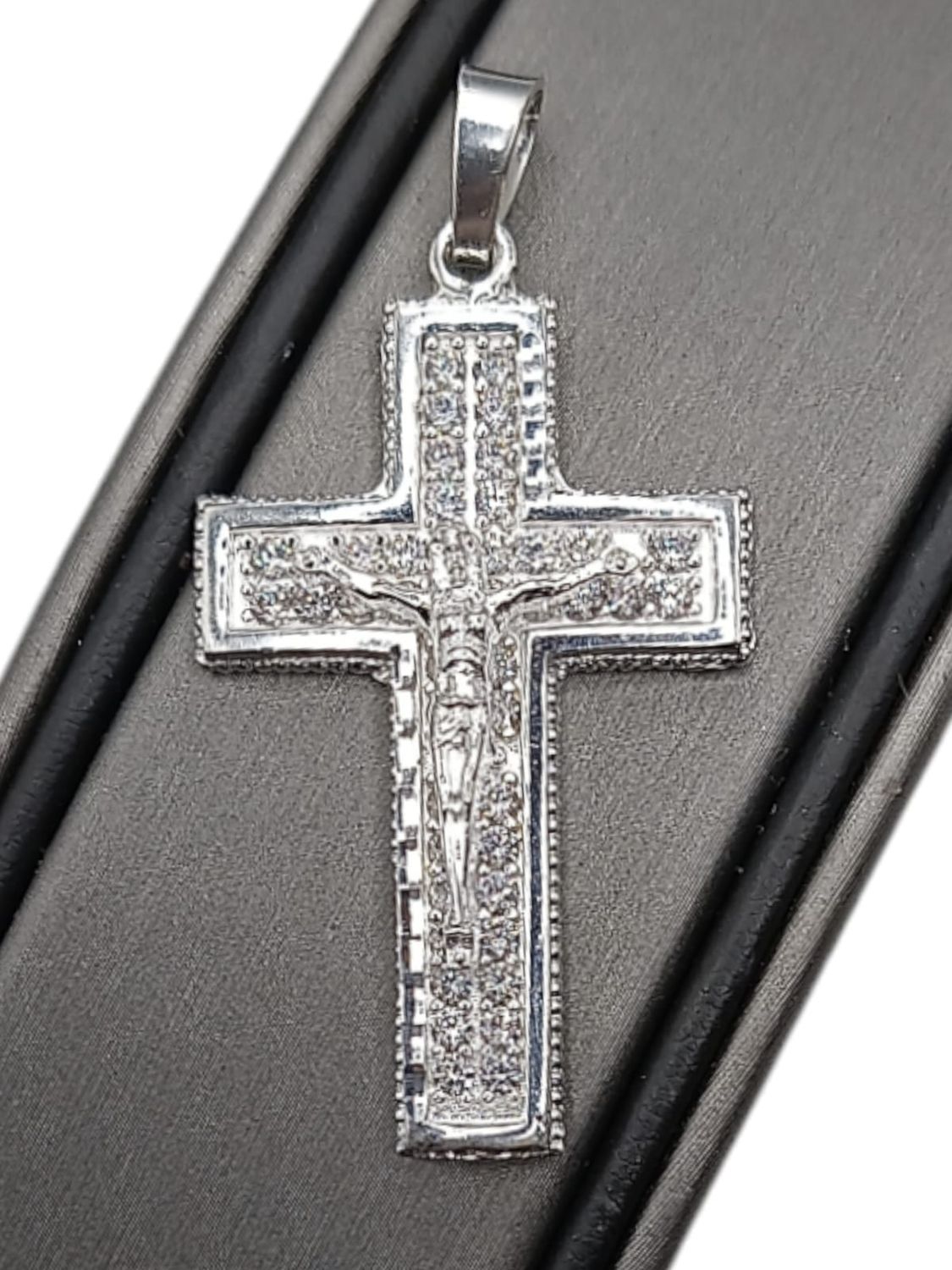 CRUZ FANCY CON CRISTO Y CZ 4.5 CM PLATA .925